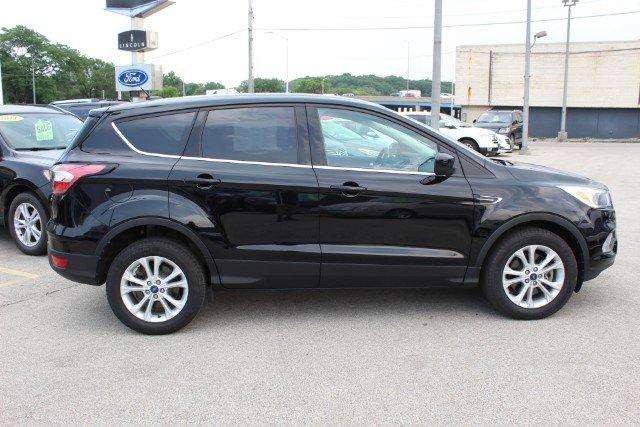 used 2017 ford escape fwd se milwaukee, wi 53226 for sale in milwaukee, wisconsin