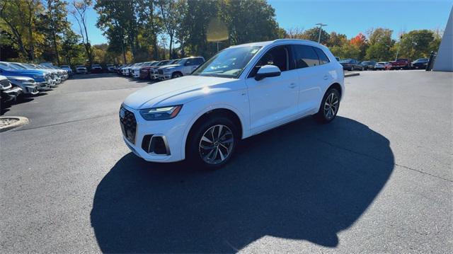 2022 audi q5 45 s line premium plus