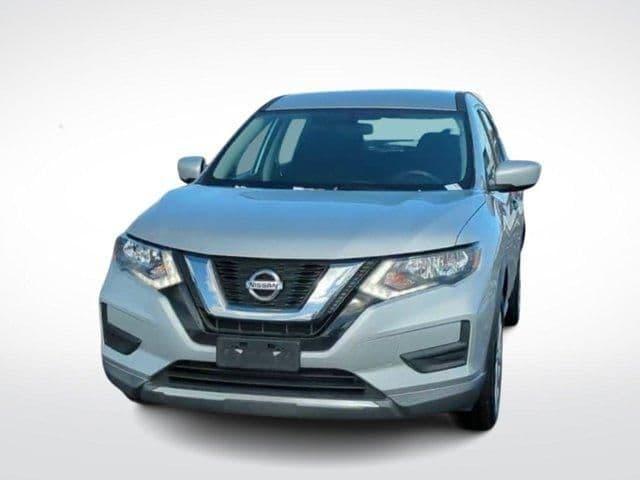 2017 nissan rogue s in troy, michigan
