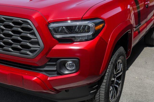 2023 toyota tacoma trd sport