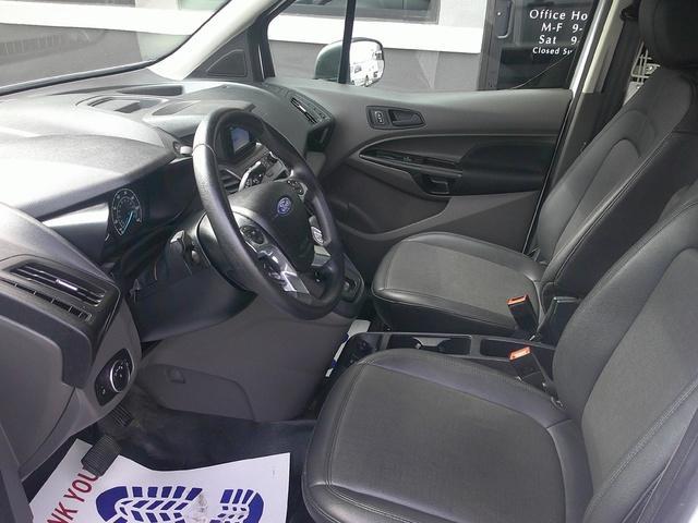 2022 ford transit connect xl