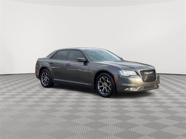 2016 chrysler 300 in plymouth, michigan
