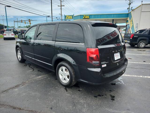 2012 dodge grand caravan crew
