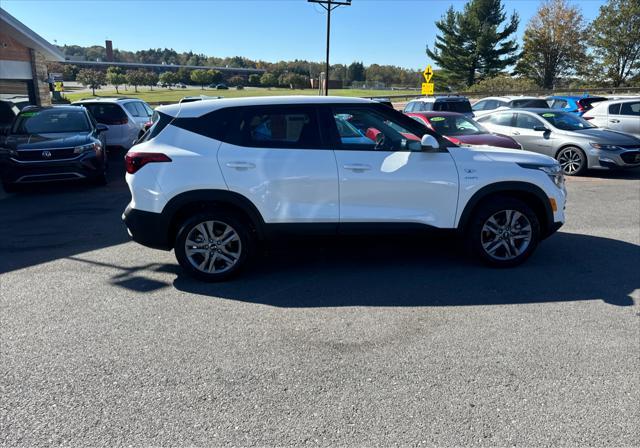 2021 kia seltos lx