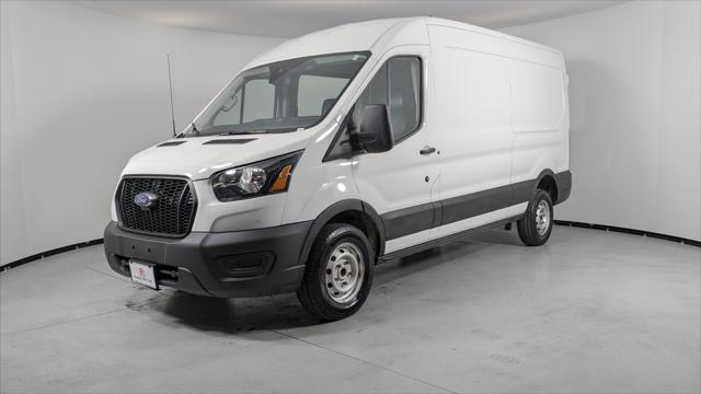 2023 ford transit-250 base