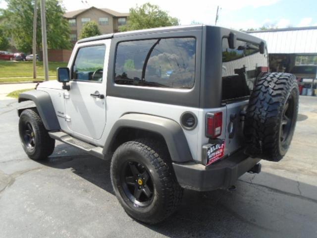 2011 jeep wrangler sport