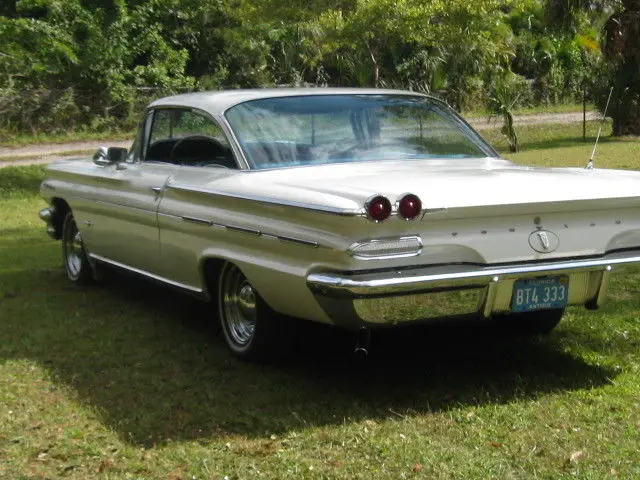 1960 pontiac catalina 2 door hardtop