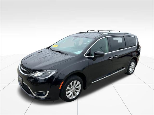 2018 chrysler pacifica touring-l