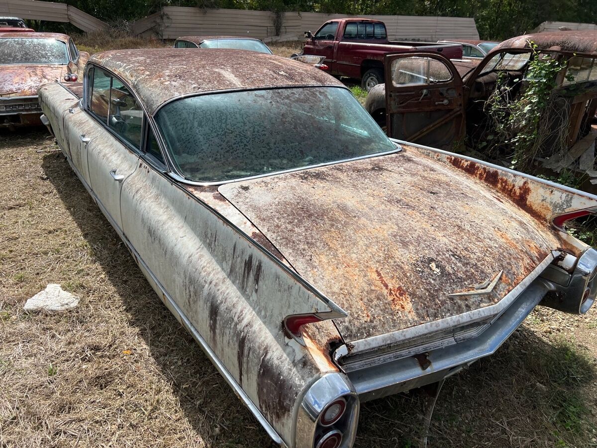 1960 cadillac 62 sedan sedan white rwd automatic