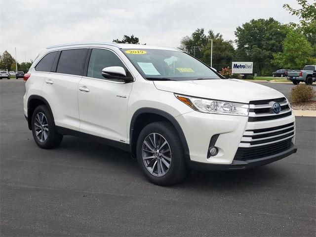 2019 toyota highlander hybrid xle