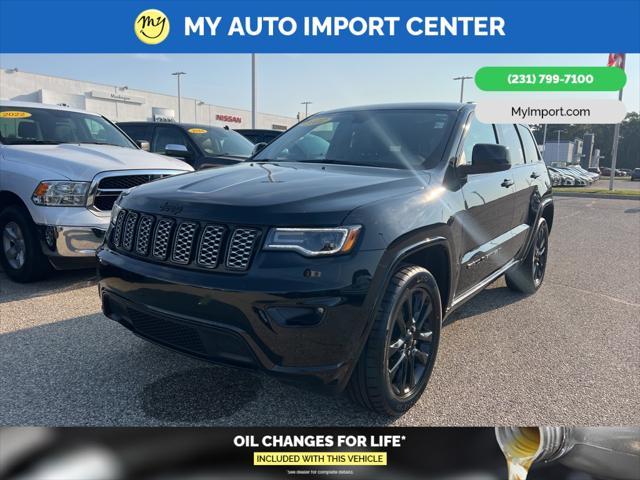 2022 jeep grand cherokee laredo