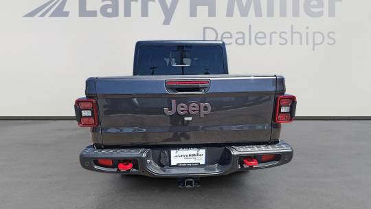 2024 Jeep Gladiator