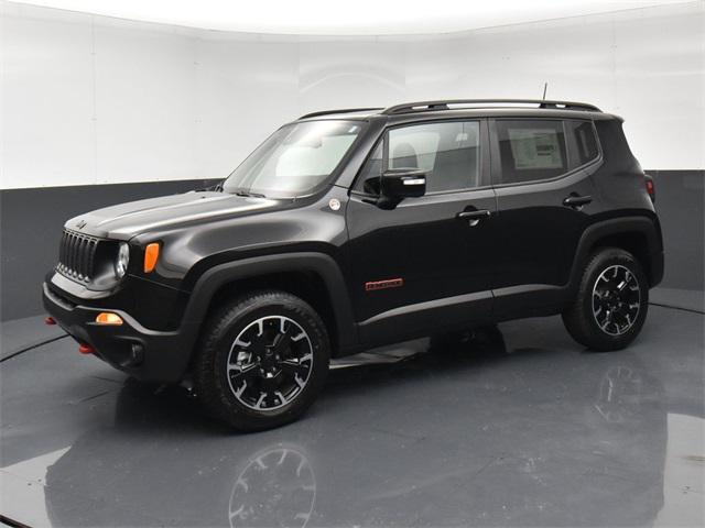 2023 jeep renegade trailhawk