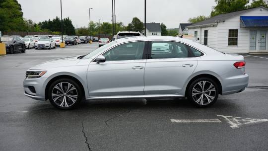 2020 Volkswagen Passat (North America and China)