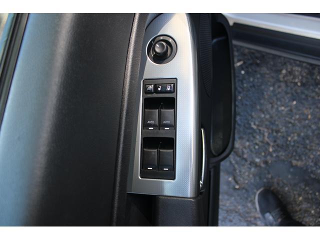 2010 jeep grand cherokee laredo