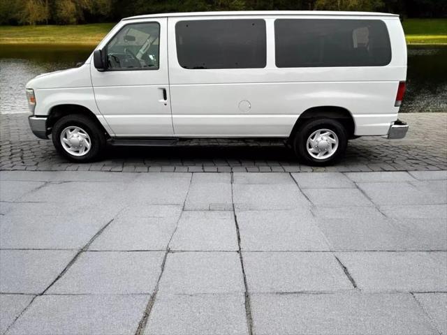 2013 ford e350 super duty xlt