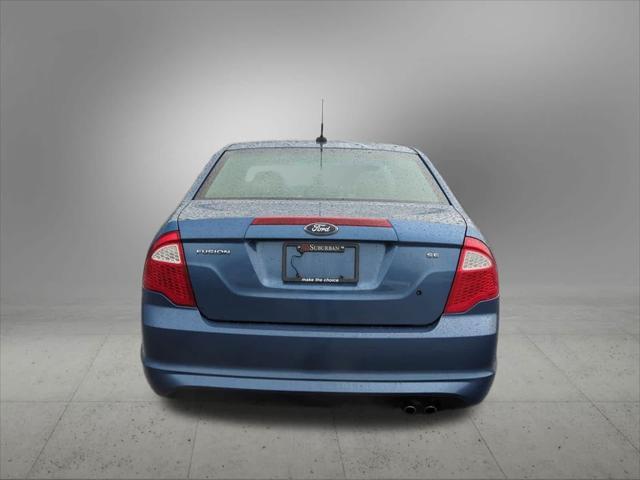 2010 ford fusion se
