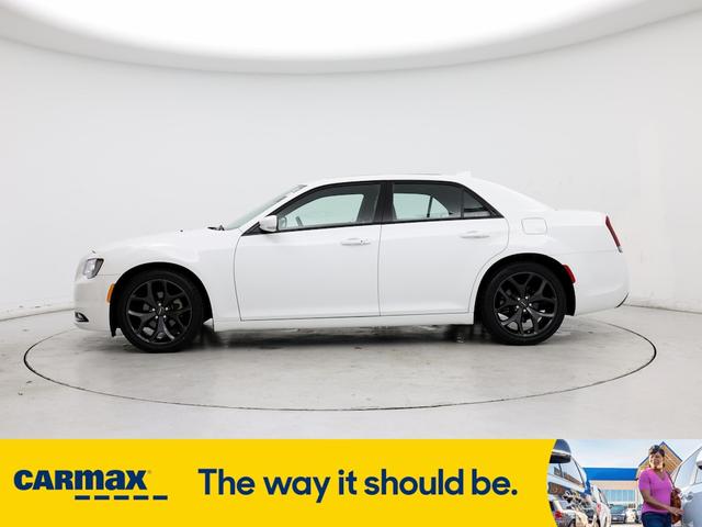 2023 chrysler 300 s