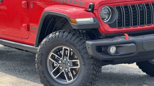 2024 Jeep Gladiator