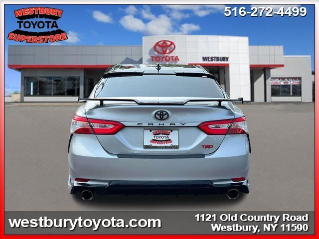 2020 toyota camry trd