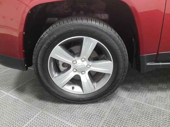 used 2017 jeep compass 4wd latitude neenah, wi 54956 for sale in neenah, wisconsin