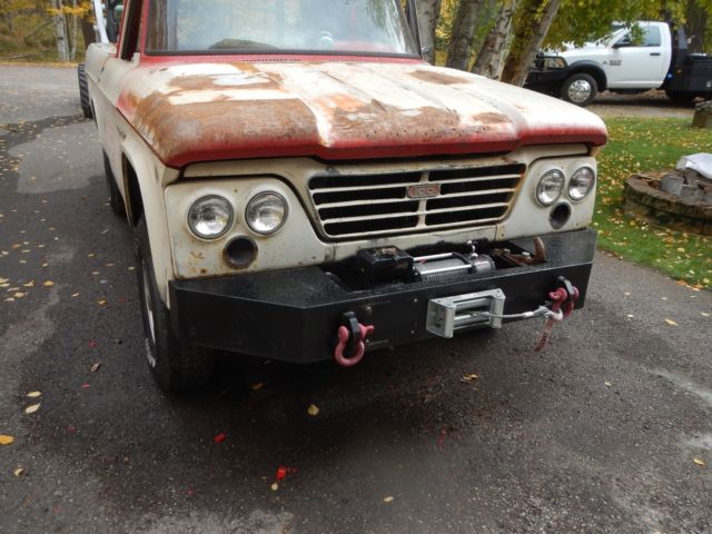 w100 short wheelbase pickup