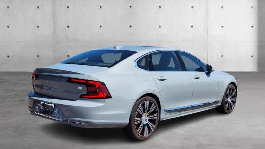 2024 Volvo S90