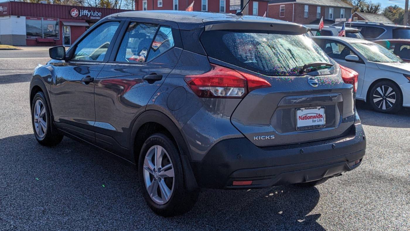 2020 nissan kicks s