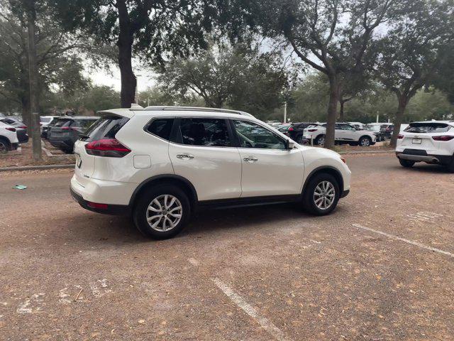 2020 nissan rogue sv