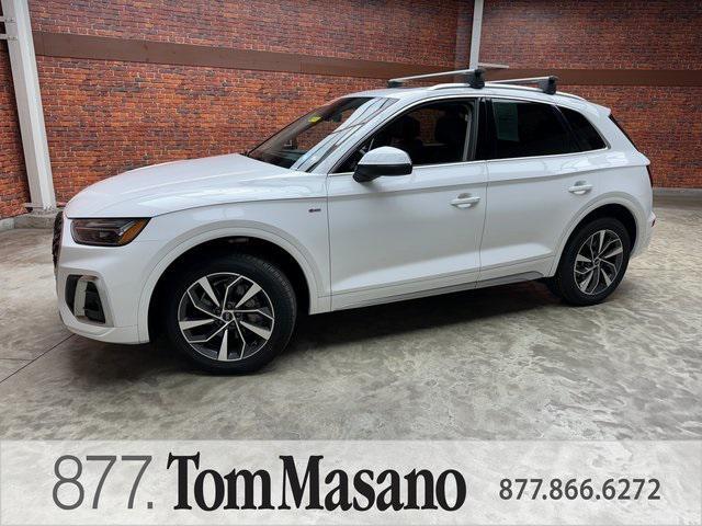 2023 audi q5 45 s line premium plus