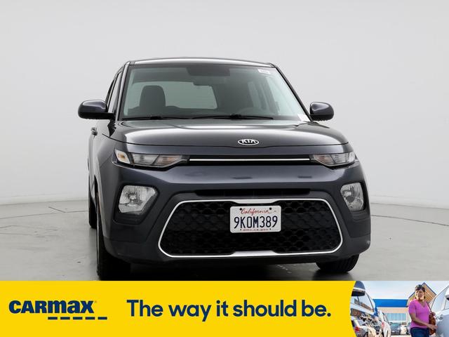 2021 kia soul lx