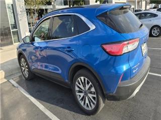 2021 Ford Escape titanium