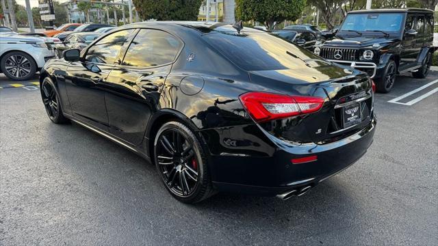 2017 maserati ghibli base