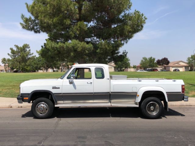 no reserve 1993 dodge ram d-350 cummings diesel 4x4 dually ext longbed automatic