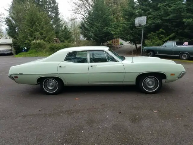1971 ford torino 500 4 dr