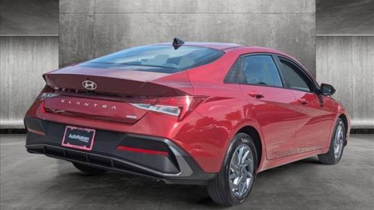 2024 Hyundai Elantra