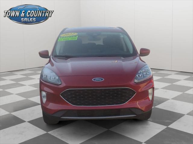 2022 ford escape titanium