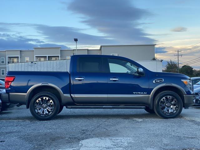 2017 nissan titan platinum reserve