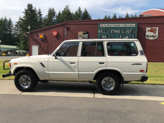 1984 toyota landcruiser fj60 `130k original miles no reserve 4wd ac stock