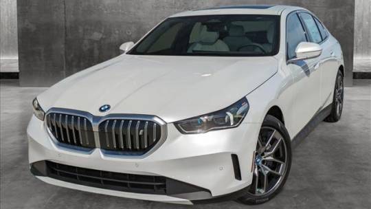 2025 BMW i5