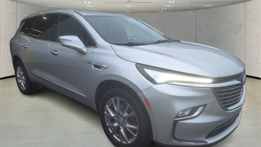2022 buick enclave premium