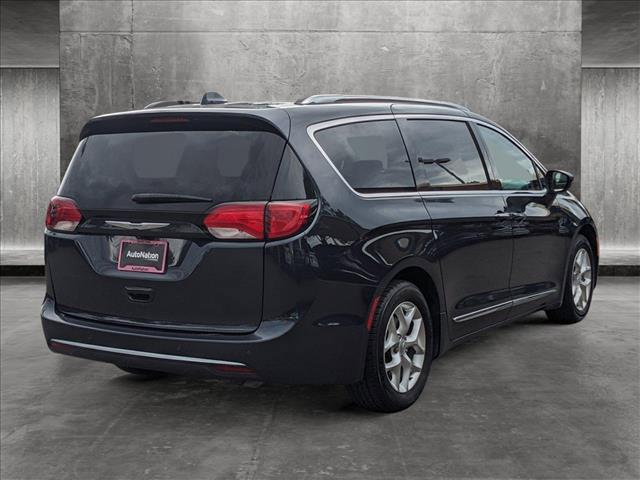2020 chrysler pacifica touring l