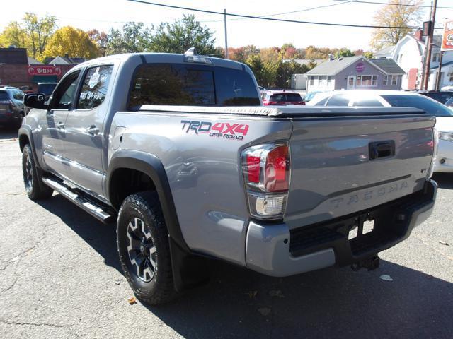 2021 toyota tacoma sr5