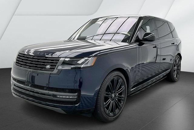 2023 land rover range rover p400 se