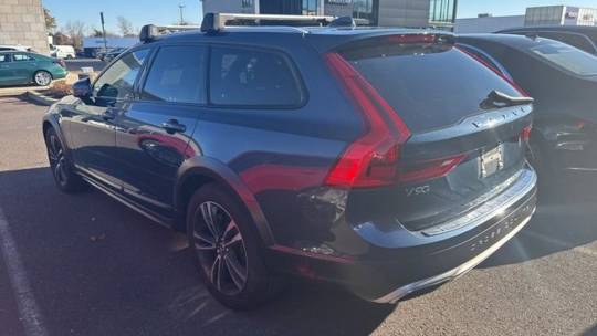 2019 Volvo V90 Cross Country