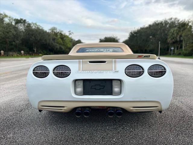 2000 chevrolet corvette base