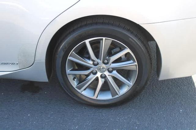 2016 lexus es 300h base