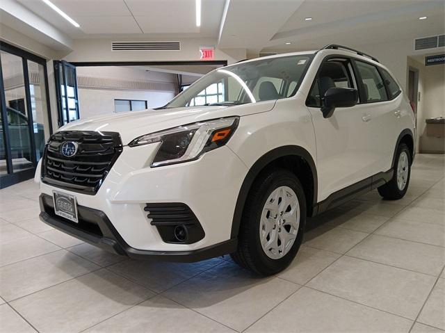 2022 subaru forester base