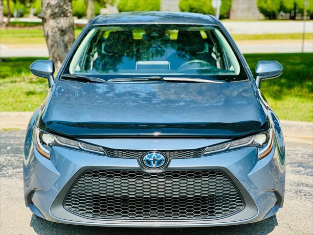 2021 toyota corolla hybrid le