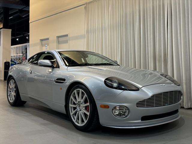 2005 aston martin v12 vanquish base